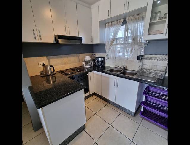 2 BEDROOM APARTMENT FOR SALE IN MORNINGSIDE